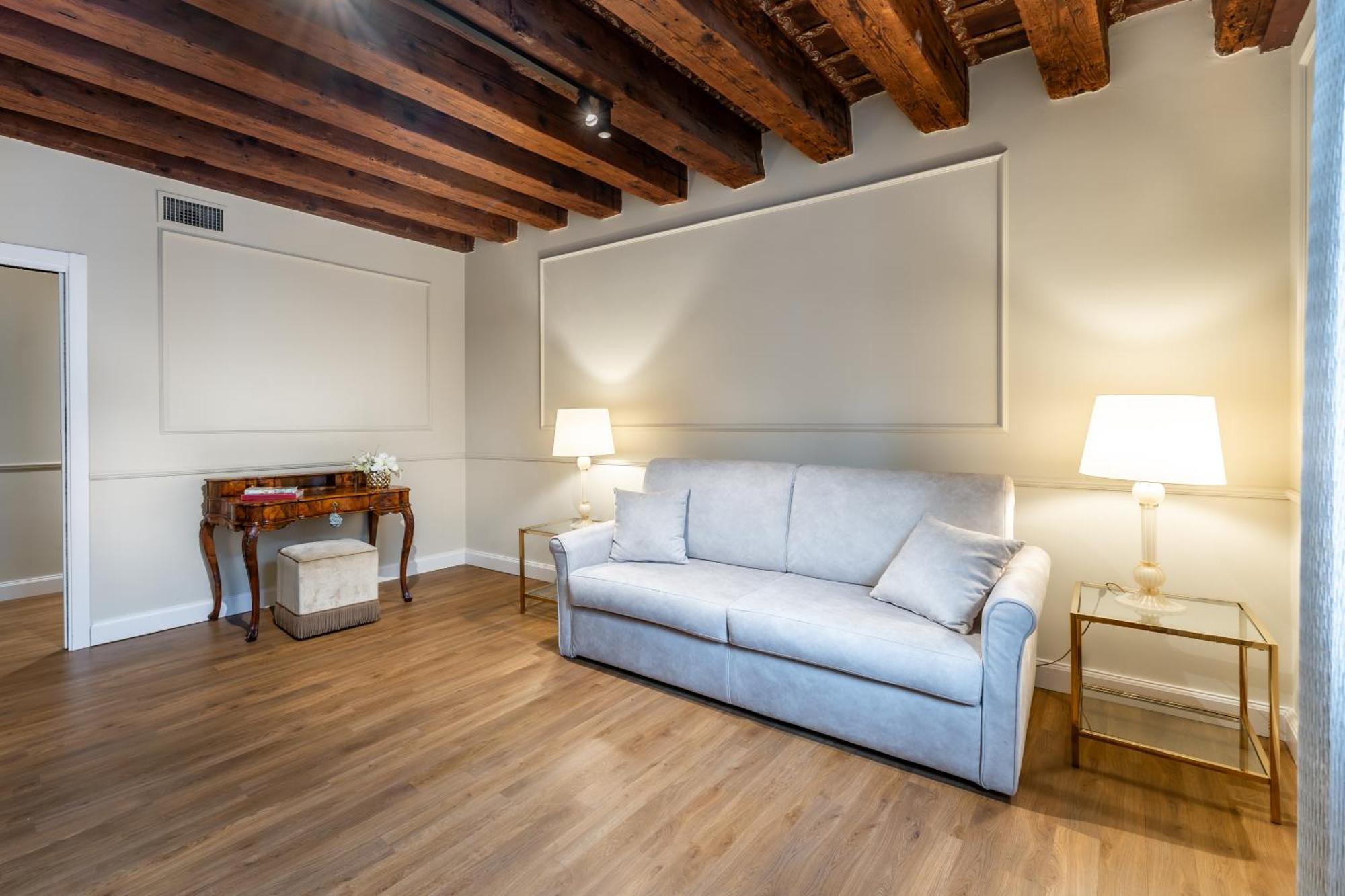 San Vio Palace Luxury Apartments Venedik Dış mekan fotoğraf