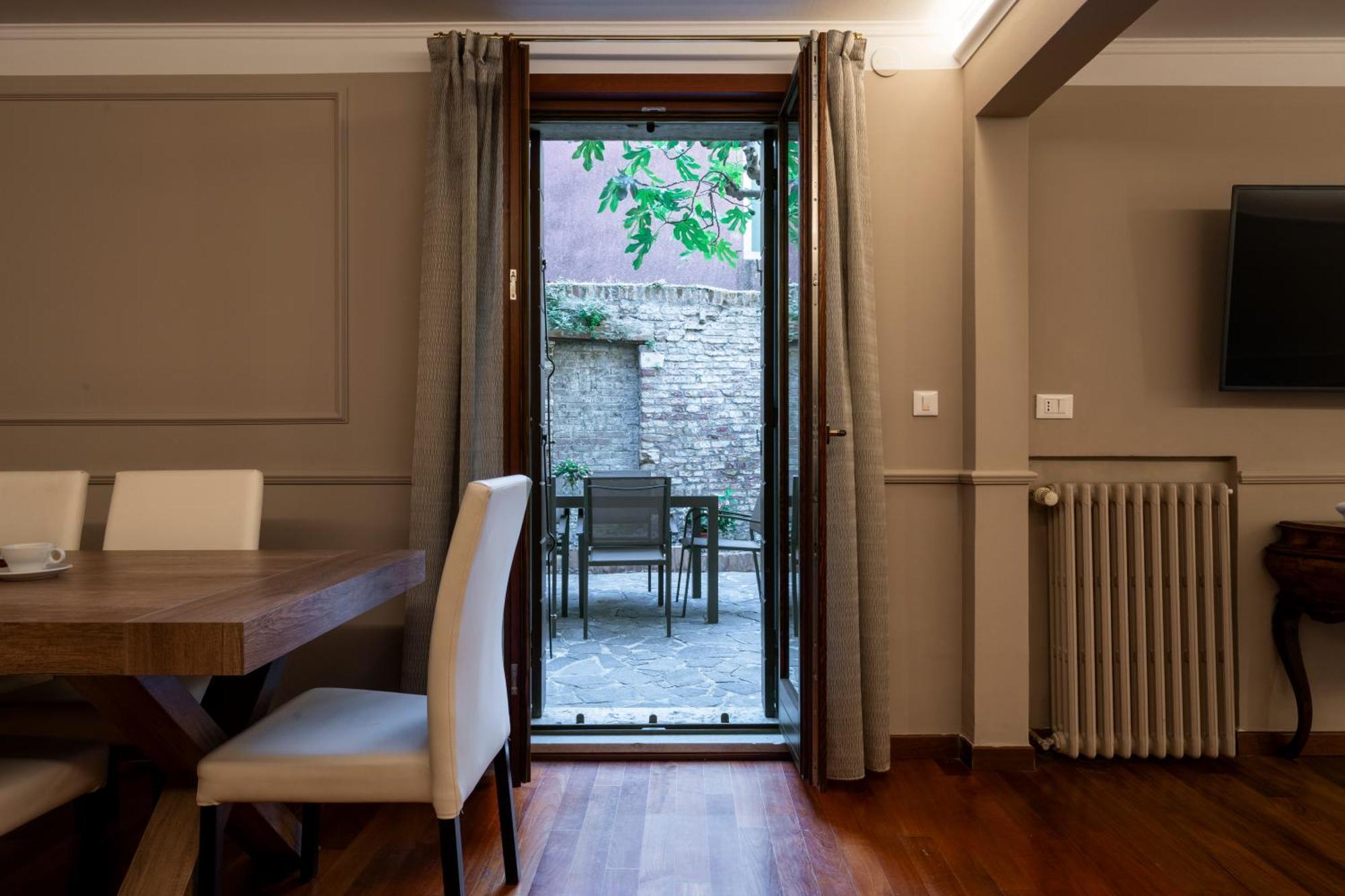 San Vio Palace Luxury Apartments Venedik Dış mekan fotoğraf
